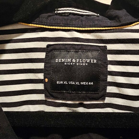 MENS CLOTHING GRAB BAG, 4 BUTTON DOWNS - Picture 4 of 13